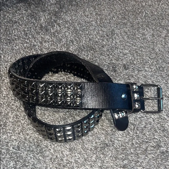 Studded Black Leather Belt - Picture 1 of 3